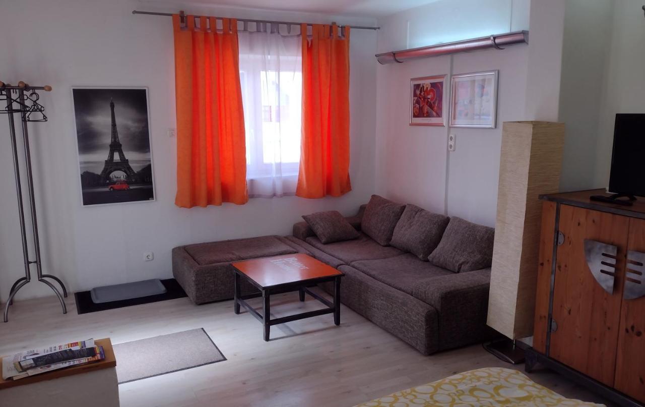 Kleines Gemuetliches Apartment In Zentraler Lage Prien am Chiemsee Eksteriør billede